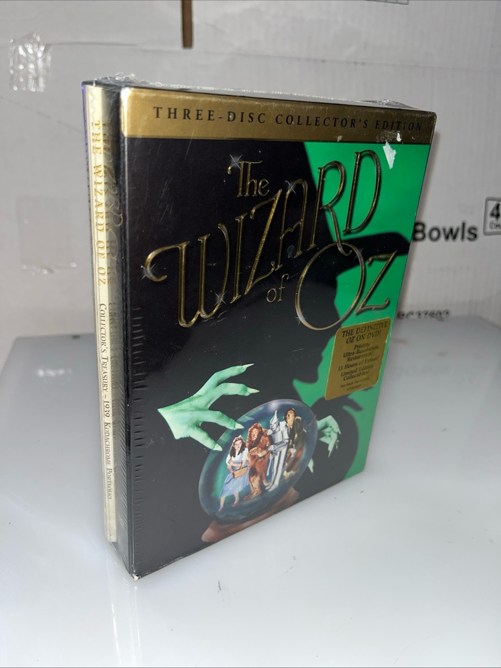 The Wizard of Oz Collector's Edition - Green & Black Sealed New